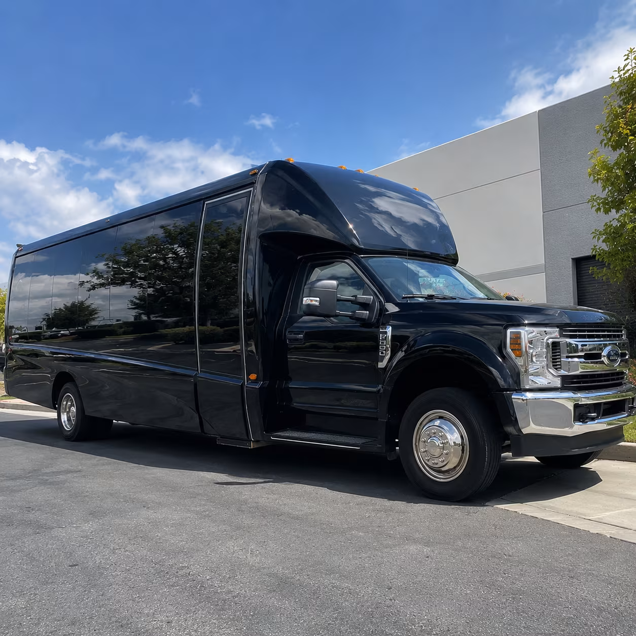 hamden wine tour transportation